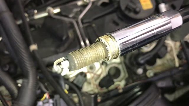 bmw 135i spark plugs смотреть онлайн