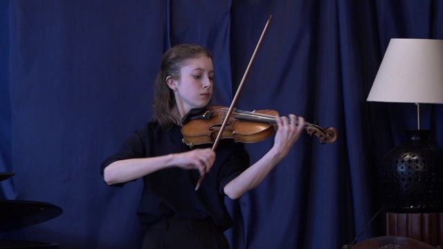 03,25 КАТЯ Н смотреть онлайн