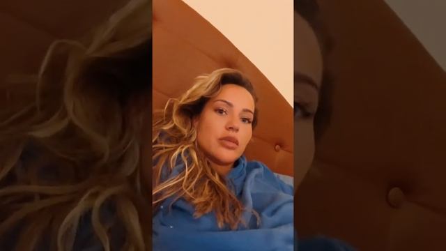 Лиза Триандафилиди в прямом эфире 16.12.2021. смотреть онлайн