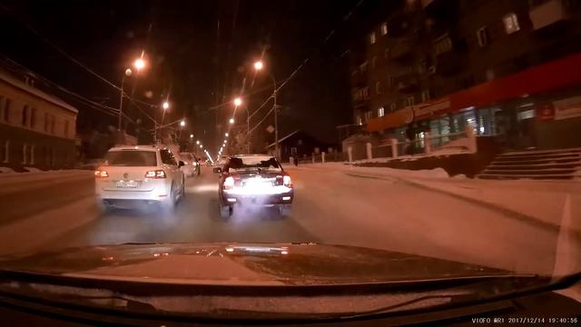 Viofo WR1 Night video Виофо WR1 Ночное видео смотреть онлайн