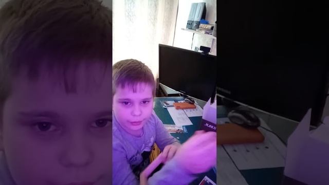 Распаковка лампы с Яндекс маркета. смотреть онлайн