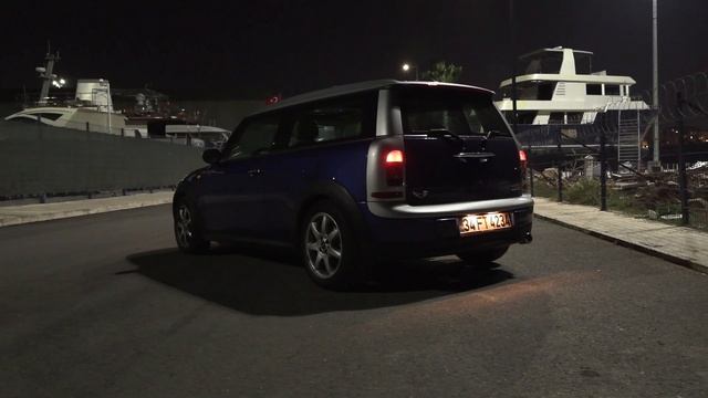 Mini Cooper R55 Clubman Night Drive