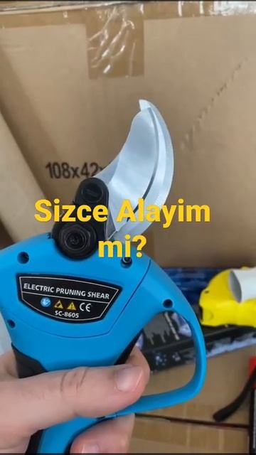 Tavsiye istiyorum. Suca8605 40 mm 3 akülü budama makası..Alayım mı :) Kullanan var mı? смотреть онлайн