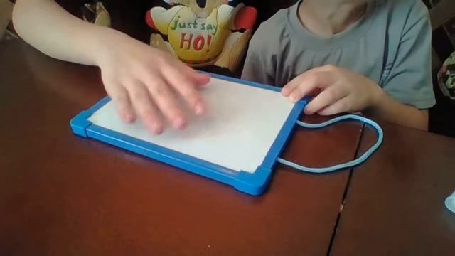 Видео№2. Challenge: drawing with your eyes closed./Челлендж: Рисунок с закрытыми глазами. смотреть онлайн