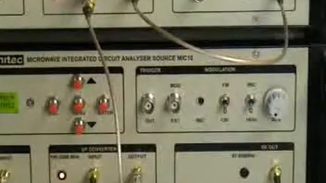 MIC-01.MP4 2010 Model смотреть онлайн