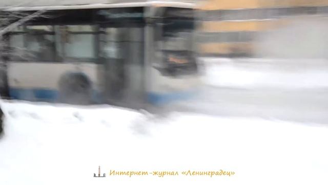 Прорыв теплосетей на ул. Зины Портновой смотреть онлайн