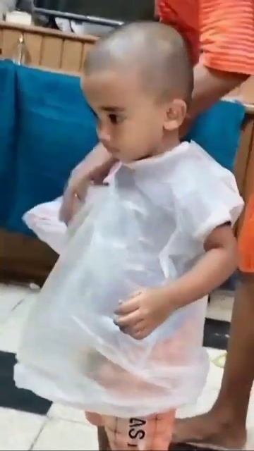 മഴകോട്ട് ഇല്ലേ ഒരു രൂപപോലും ചിലവാക്കാതെ വീട്ടിലുള്ളതും കൊണ്ട് കൊട്ടുണ്ടാക്കാം 🤓#shorts #raincoats смотреть онлайн