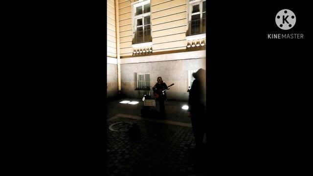 Разные песни на гитаре на Невском проспекте. 🎸🎸🎸 🎄🎄🎄 смотреть онлайн