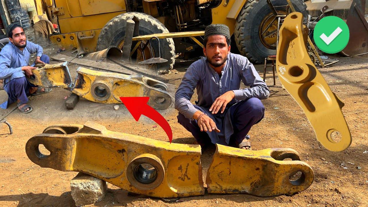 Ремонт сломанных шарнирно-шатунных звеньев ковша колесного погрузчика Caterpillar 950b смотреть онлайн