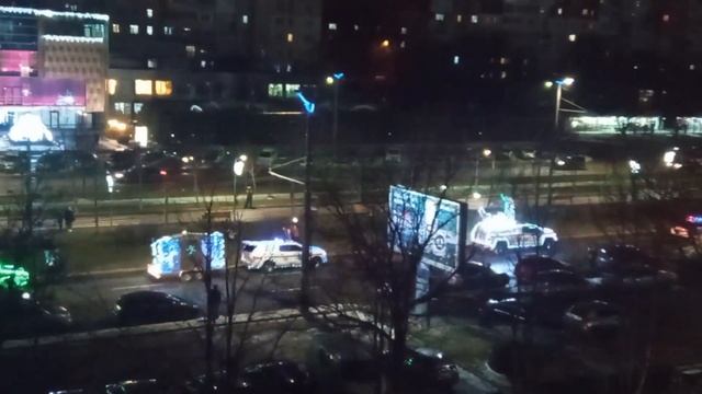 Рождественский караван из 26 пожарных машин! г Кишинёв 2021. смотреть онлайн
