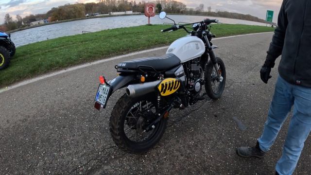 SWM Six Days exhaust sound & acceleration смотреть онлайн