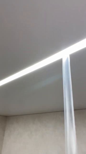 Установили натяжной потолок на месте встроенного шкафа! смотреть онлайн