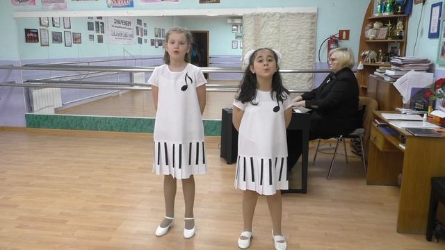 Вокальный дуэт Егорова Владислава и Омарова Зейнаб - "Ручей" сл. Цвижба, муз. М. Партцхаладзе. смотреть онлайн