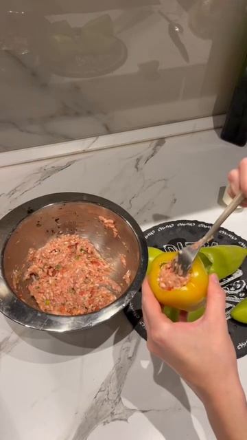 Фаршированные перцы 🧡простой и вкусный рецепт🍁 #чтонаужин #чтоприготовить #простойрецепт