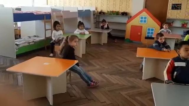 Թեման Միջատներ смотреть онлайн