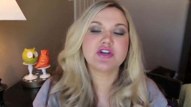 Friday Favorites & Flops: Rollers, Foundation Fav, IMATS смотреть онлайн