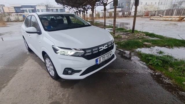 2023 Dacia Logan walk around short clip смотреть онлайн