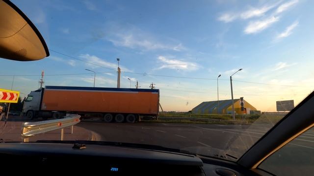 Переехала  в другой город из квартиры в дом. Вся ночь в дороге. DiLi Play Vlog