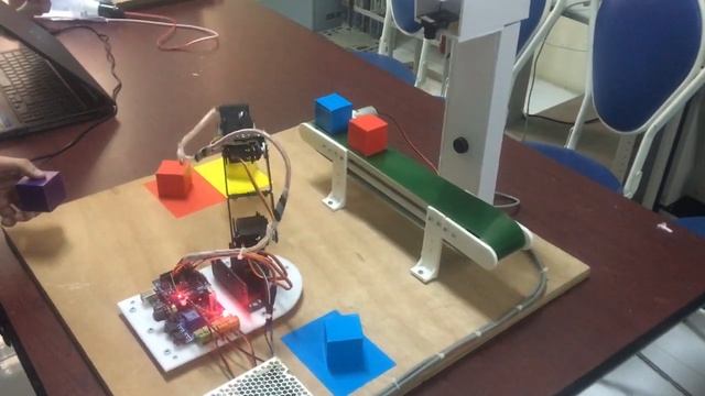 Điều khiển cánh tay Robot 4 bậc tự do phân loại sản phẩm theo màu sắc смотреть онлайн