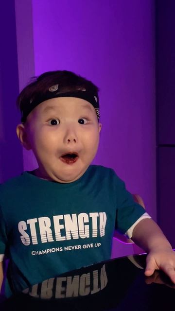 У всех масленица, а у меня шоколадница 😃 смотреть онлайн