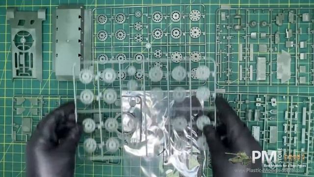 Unboxing ОТ-34/76 WWII SOVIET FLAMETHROWER TANK GUN ICM 35354 - 1/35 Scale Plastic Model Kit Store смотреть онлайн
