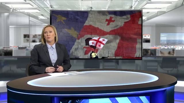 Нападение феминисток на Кремль