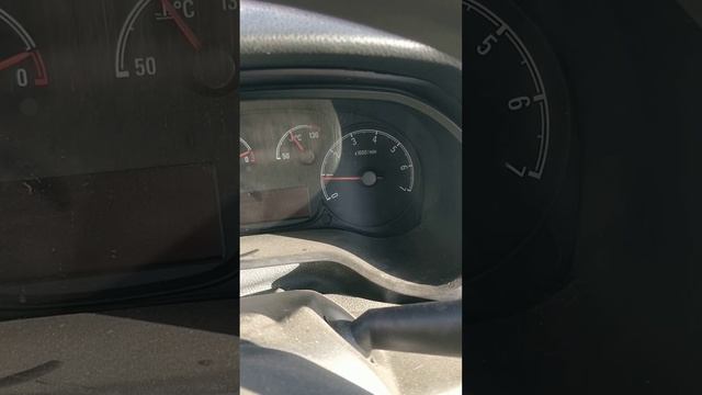 14 combo low oil pressure warning on tickover смотреть онлайн