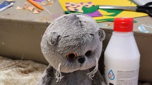 Лёня делает поделку или наступил на герань 🍁