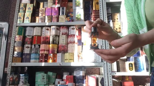 Oud Daanah Khalis