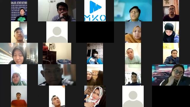 ACTIVE LISTENING смотреть онлайн