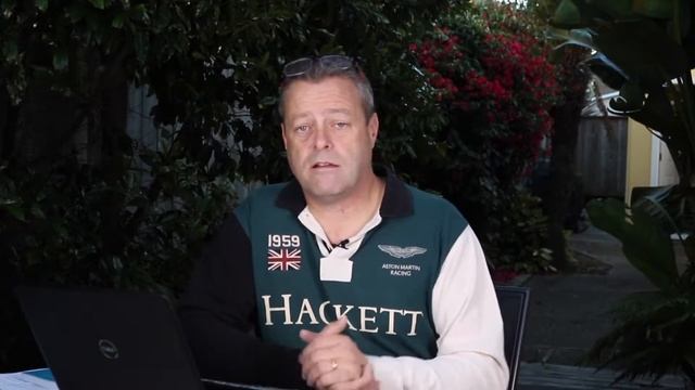Shopping online? Stay safe with these quick and easy tips смотреть онлайн