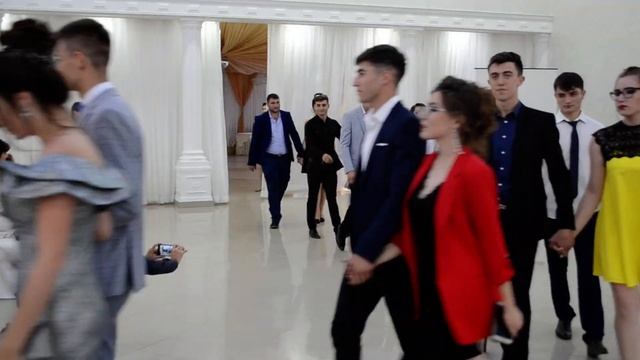 Выпускники 12 Класс смотреть онлайн