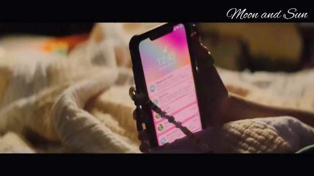 НЕ В ПОРЯДКЕ (Not Okey) | ТРЕЙЛЕР - русская озвучка - Зои Дойч, Дилан О'Брайен