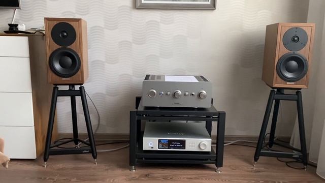 Dynaudio Heritage Special -sugden Masterclass- Aurender A15