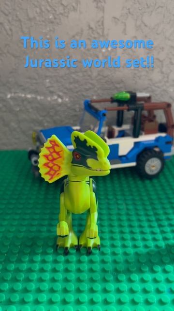 This is an awesome Jurassic world set #jeep #gyrosphere #jurassicworld #lego #dinosaur смотреть онлайн