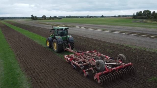 JD8345R + HORSCH Tiger 4 MT смотреть онлайн