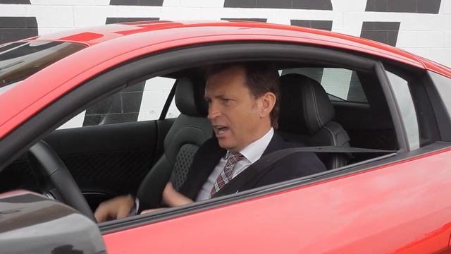 The One With the 2014 Audi R8 V10 Plus Coupe смотреть онлайн