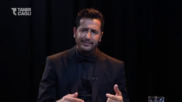 Yasak Elma, Murat Aygen: 