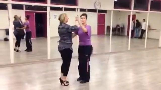 Salsa Enchufla hésitation смотреть онлайн