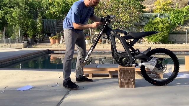 Sur-Ron Light Bee 🐝 - Assembly Short Cuts & Important Tips/Tricks смотреть онлайн