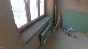 Установка подоконника из кварцевого агломерата: Создание элегантного интерьера