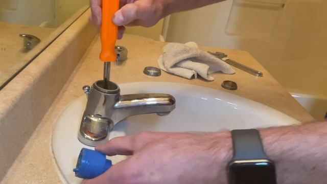 Bathroom Faucet Leaks, 5 minute fix смотреть онлайн