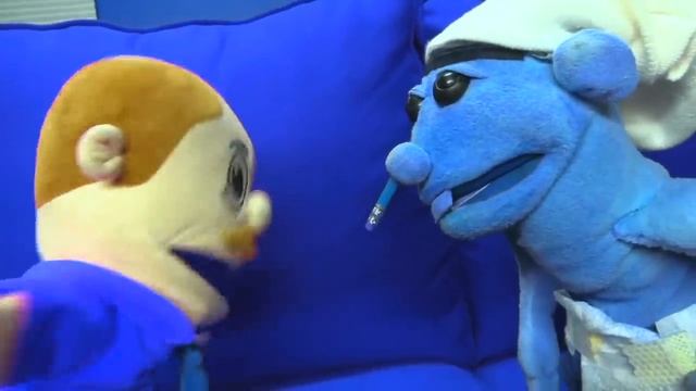 Becoming SMURF CAT To Prank My Daddy! смотреть онлайн