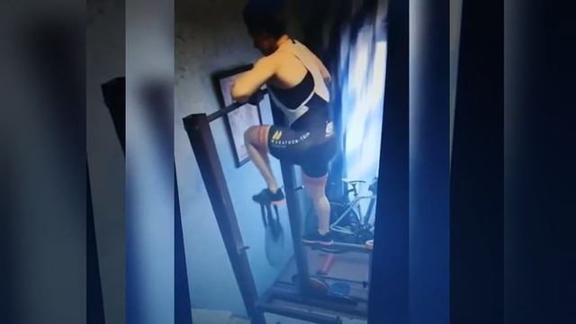 Видео студентов 43 группа ГПОУ "УОРТО" к акции #СидимДомаСПользой смотреть онлайн