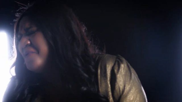 Mélissa Bédard - Surréel (Vidéoclip officiel) смотреть онлайн