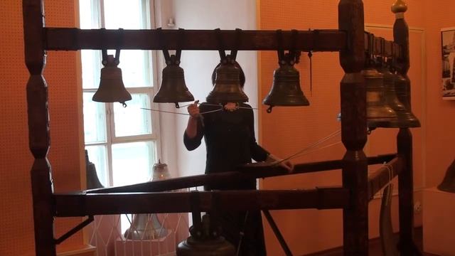 Экзаменационные звоны. Иван и Нина смотреть онлайн