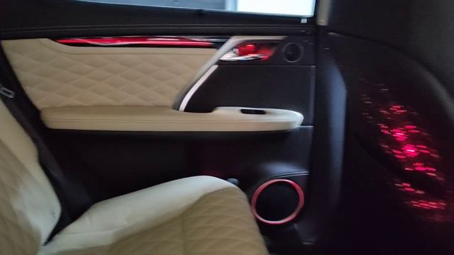 Lexus RX Dynamic Ambient Light смотреть онлайн