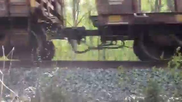 CN Rail Freight Train Up Close смотреть онлайн