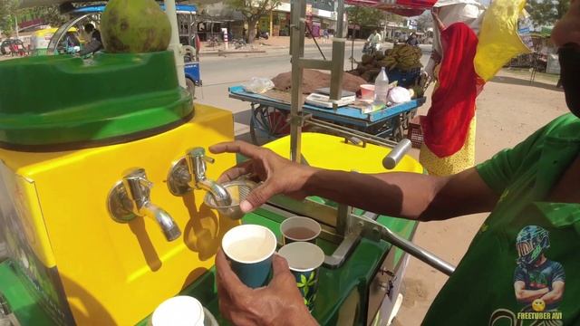Amazing Coconut Water Machine | Without Ice Mix Chilled Coco Water || New Business Idea || смотреть онлайн