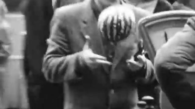 Витольд Бархатков.День отъезда в США.1989год. смотреть онлайн